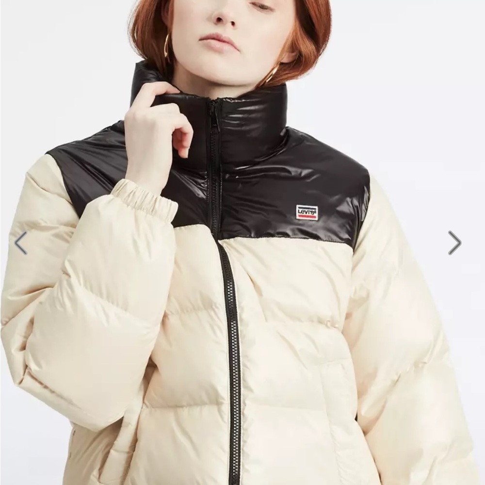 Levi's Black & Cream Puffer Jacket - Size S - Picture 2 of 6